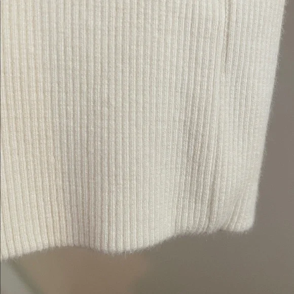 Holiday clean out!! VARLEY Maguire Cream Ribbed Quarter-Zip Sweater SMALL EUC - Picture 8 of 10